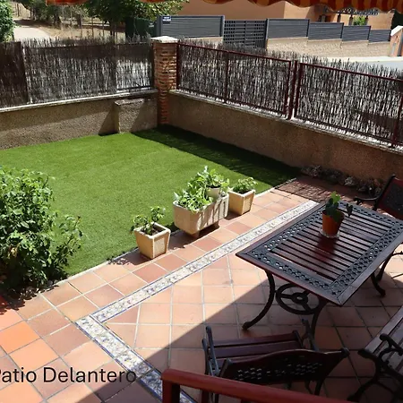 Residencial Entreaguas Дом отдыха Паласуэлос-де-Эресма