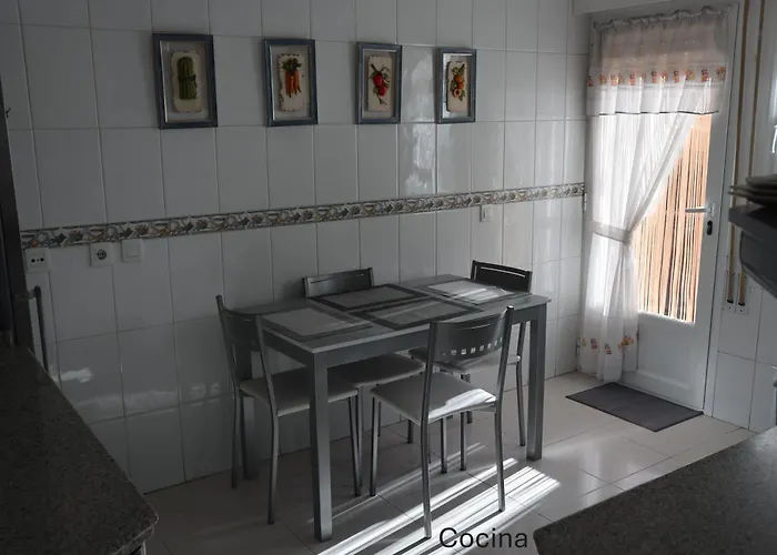 Residencial Entreaguas 펜션 *